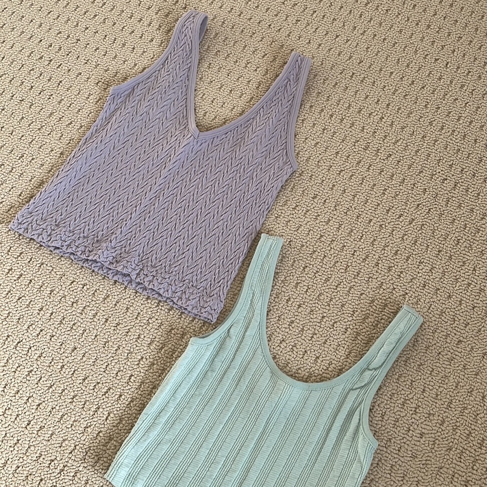 Crop Tank Tops Bundle NWOT - Picture 2 of 8